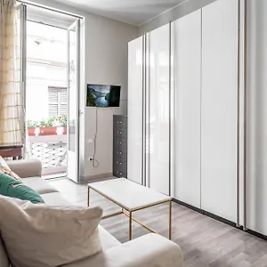 Casa Anna - Center Of - By Host4u Pavia